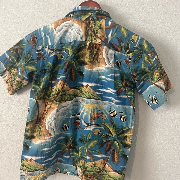 Kids Tropical Island Print Button‎ Down Shirt - Picture 4 of 7